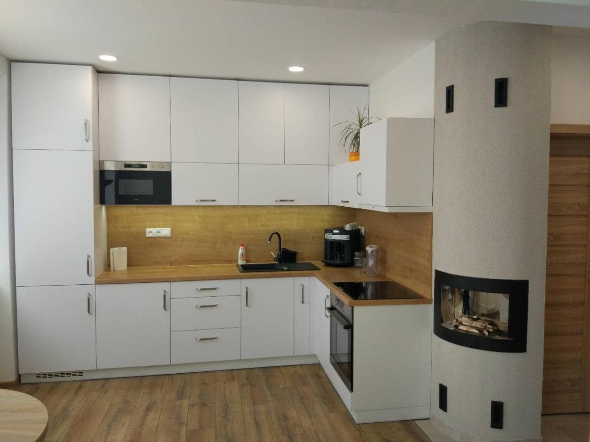 Moderny Apartman S Krbom A Klimatizaciou Prešov Eksteriør billede